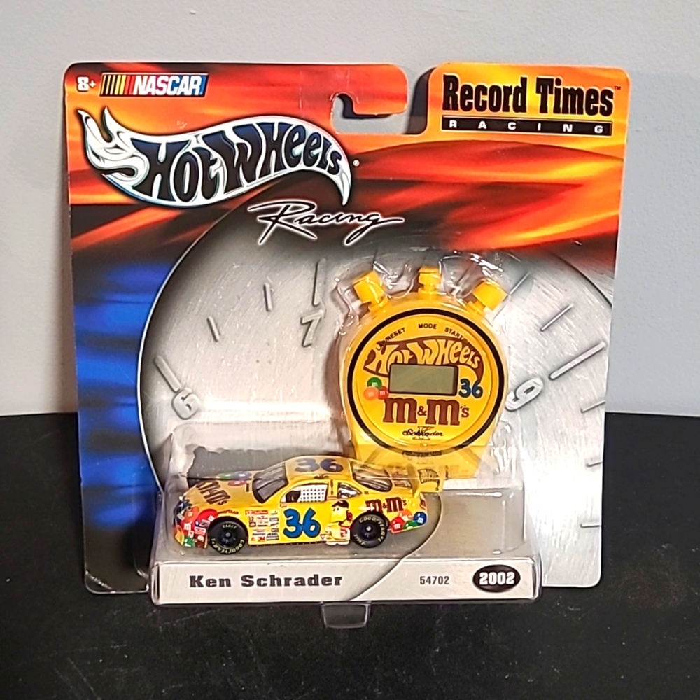 2002 Nascar Hotwheels Racing 1:64 Scale Die-Cast Car in Package #36 Ken Schrader